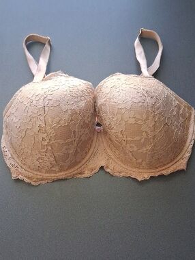 Victorias Secret Dream Angels Demi Bra Tan Lace 38DD